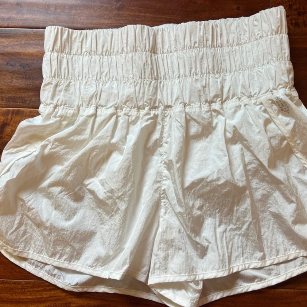 FP Movement by Free People White High Waist Shorts - Picture 2 of 6